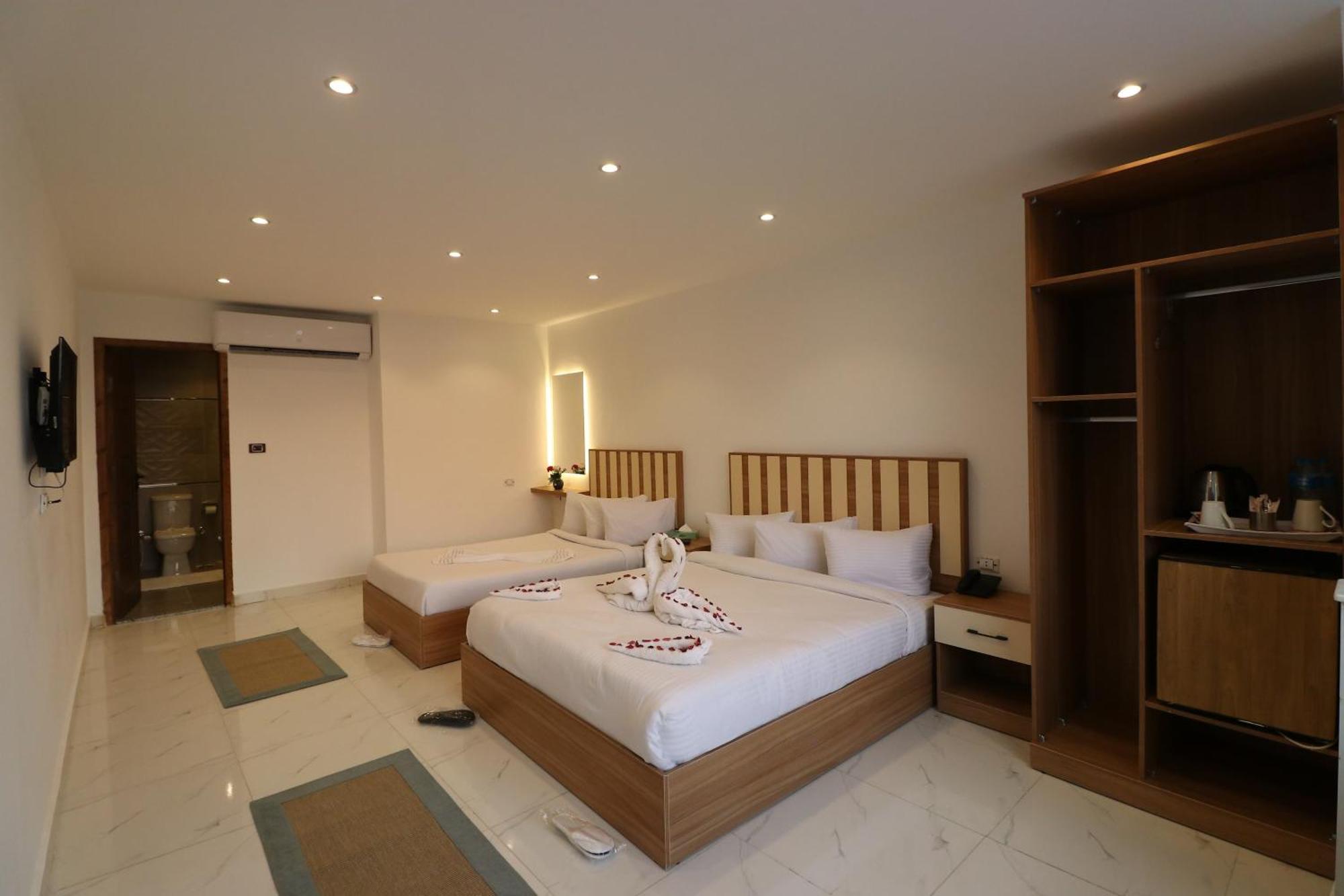 West Pyramids Hotel Kafret el-Gabal Exterior foto